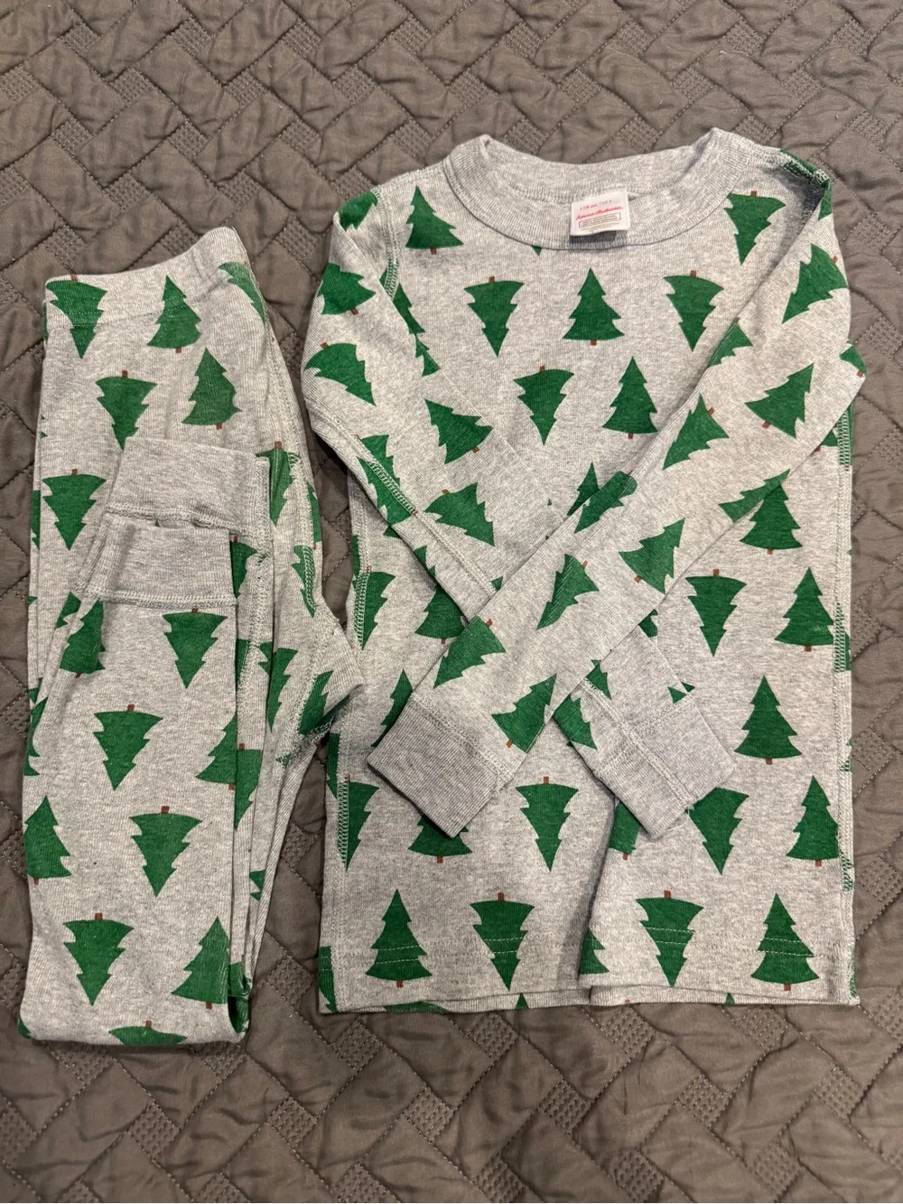 Hanna Anderson Kids Gray Pajama Set with Green Christmas Tree Print